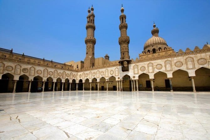 The Iconic Al-Azhar Mosque: The Heart of Islamic Cairo-egypt tour magic