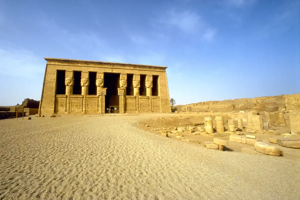 Dendera temple - Egypt tour magic