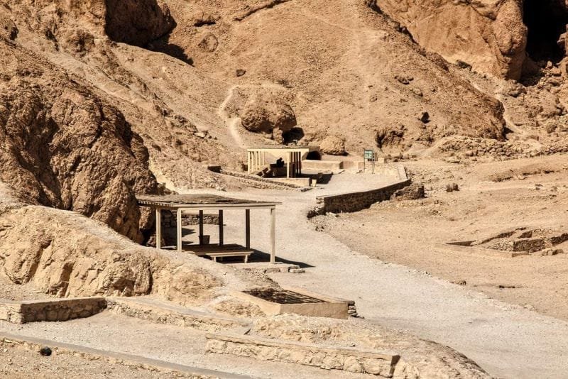 valley of queens - Egypt tour Magic