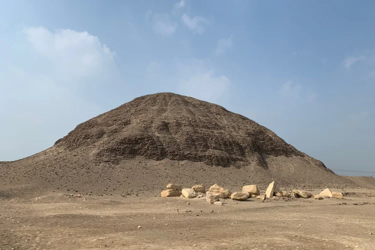 The Pyramid of Hawara The Pyramid of Amenemhat II