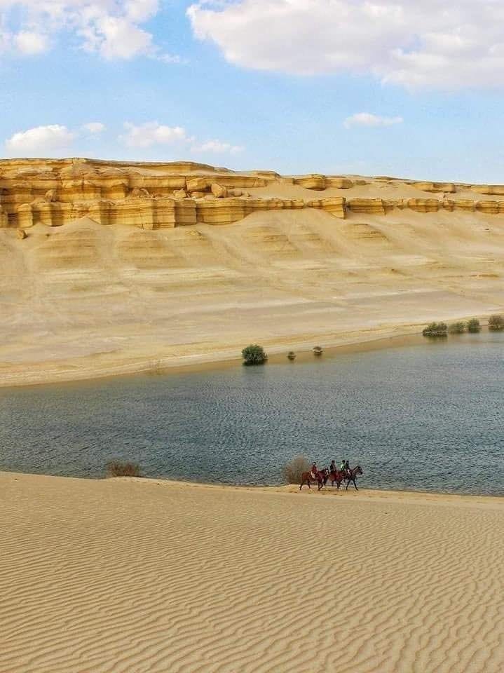 Magic Lake, El Fayoum.