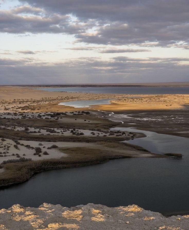 Magic Lake, El Fayoum.