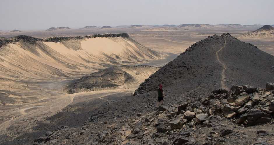 black desert Bahariya Oasis - Egypt tour Magic