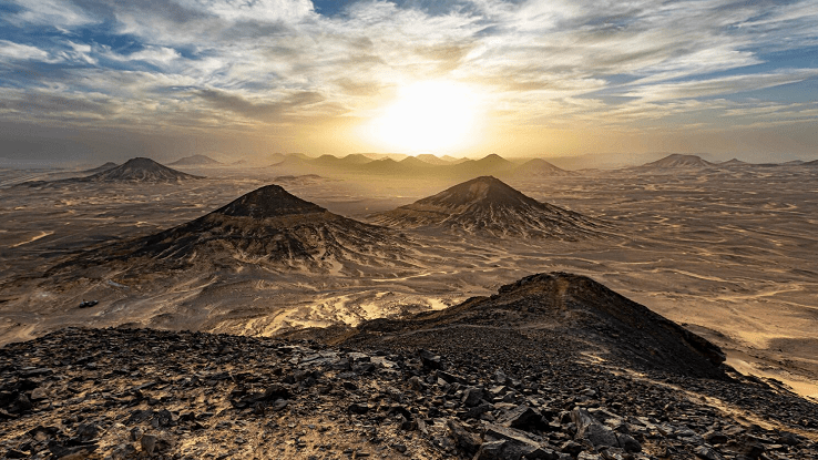 black desert Bahariya Oasis - Egypt tour Magic
