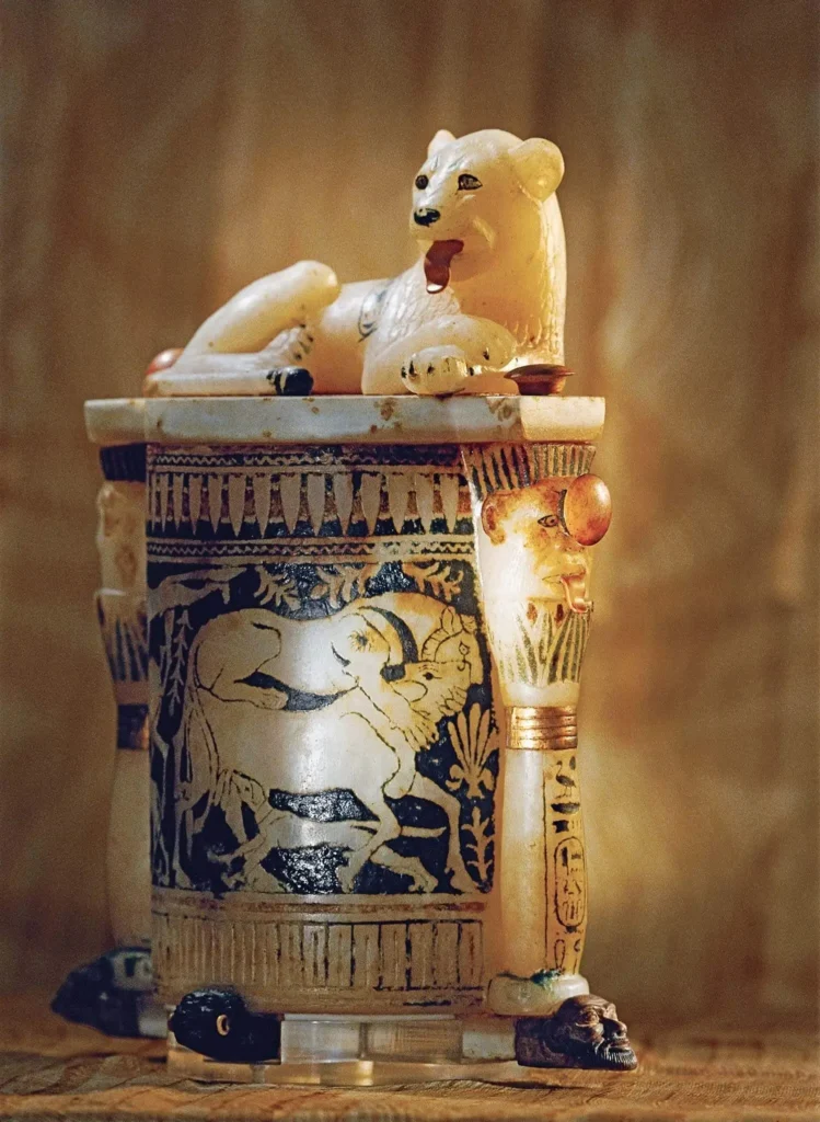 Cosmetic Containers in ancient egypt