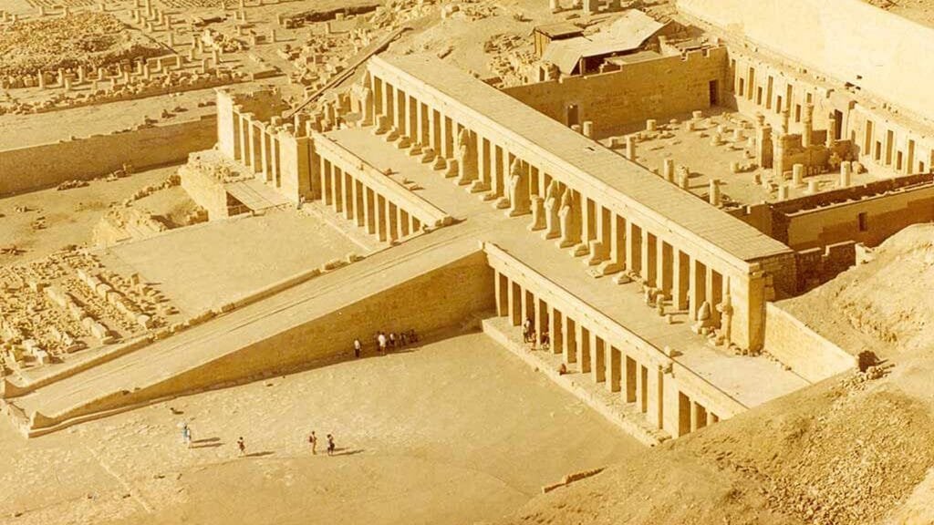 Temple of Hatshepsut - Egypt tour magic