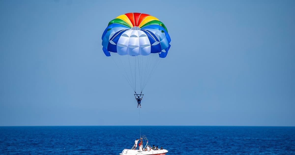 Parasailing in Sharm El Sheikh - Egypt tour magic