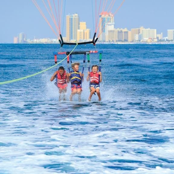 Tips for Booking Parasailing