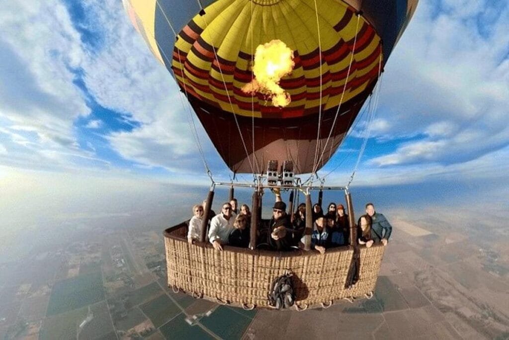 best time to take a hot air balloon ride over Luxor