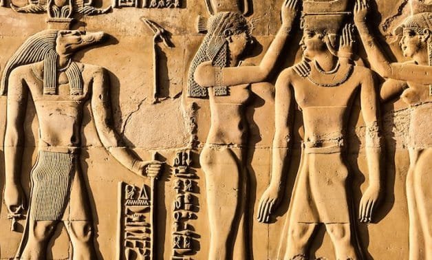 Cleopatra and the End of the Ptolemaic Dynasty