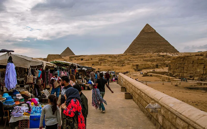 Exploring Souvenir Shops - Egypt tour magic