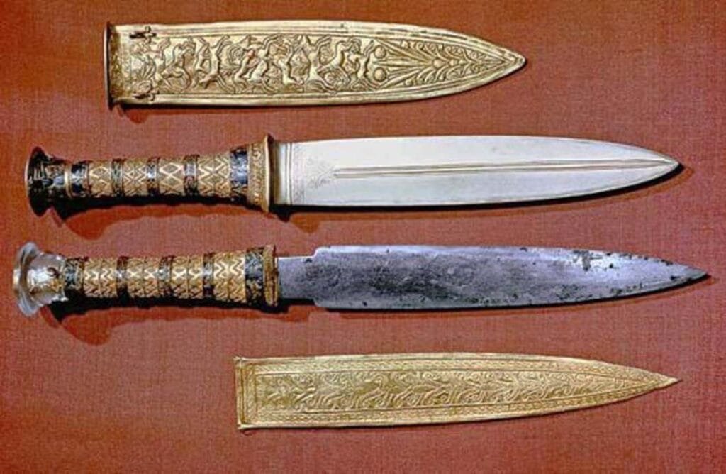 The Sword of Tutankhamun - Egypt tour magic