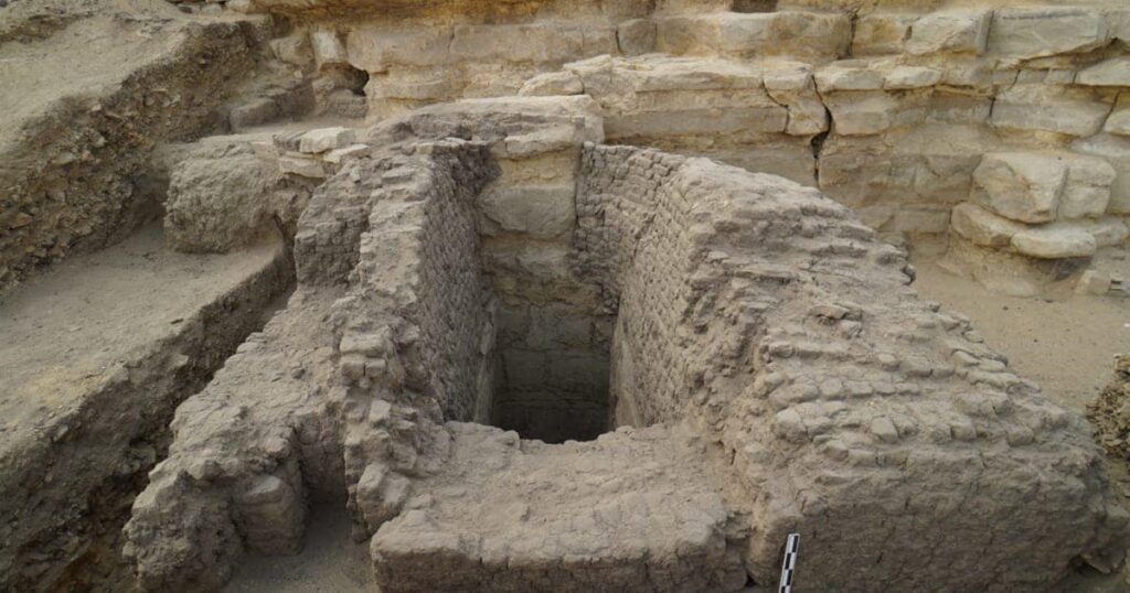 What the Saqqara Discoveries Reveal About Old Kingdom Society