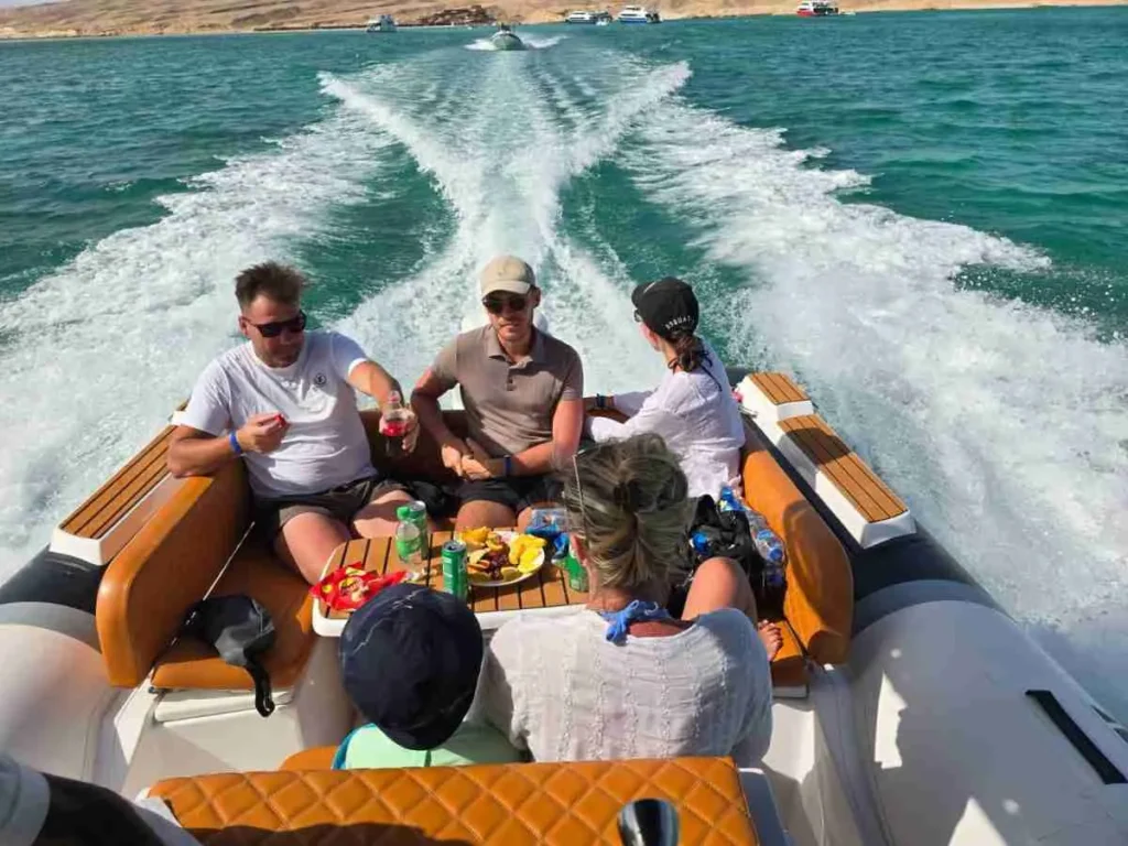 speed boat - Egypt tour magic