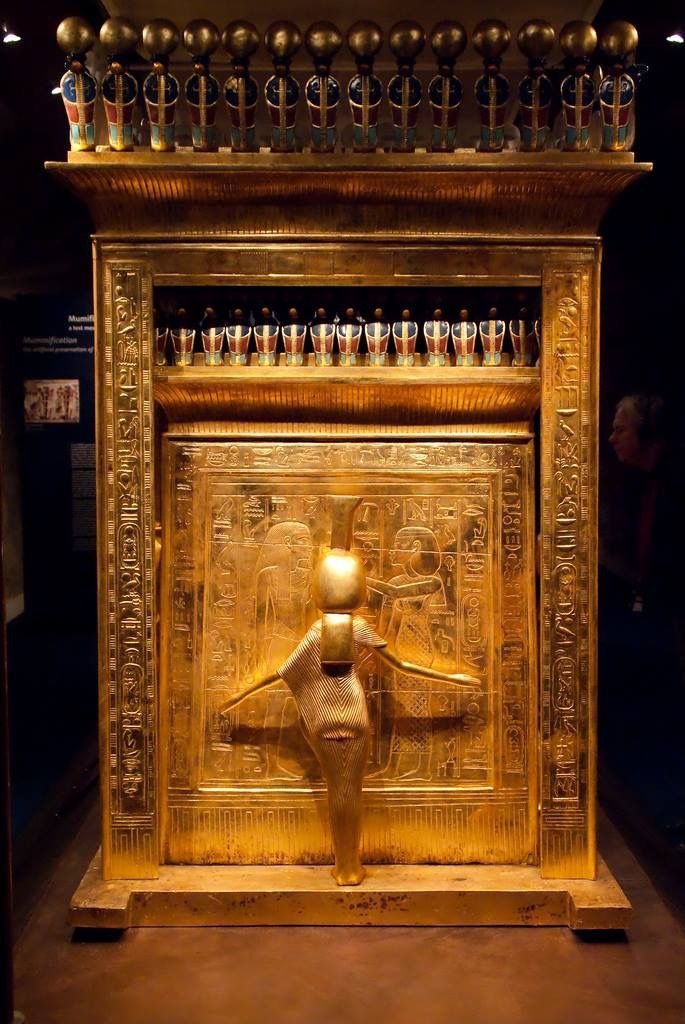 The Gilded Shrines King Tutankhamun
