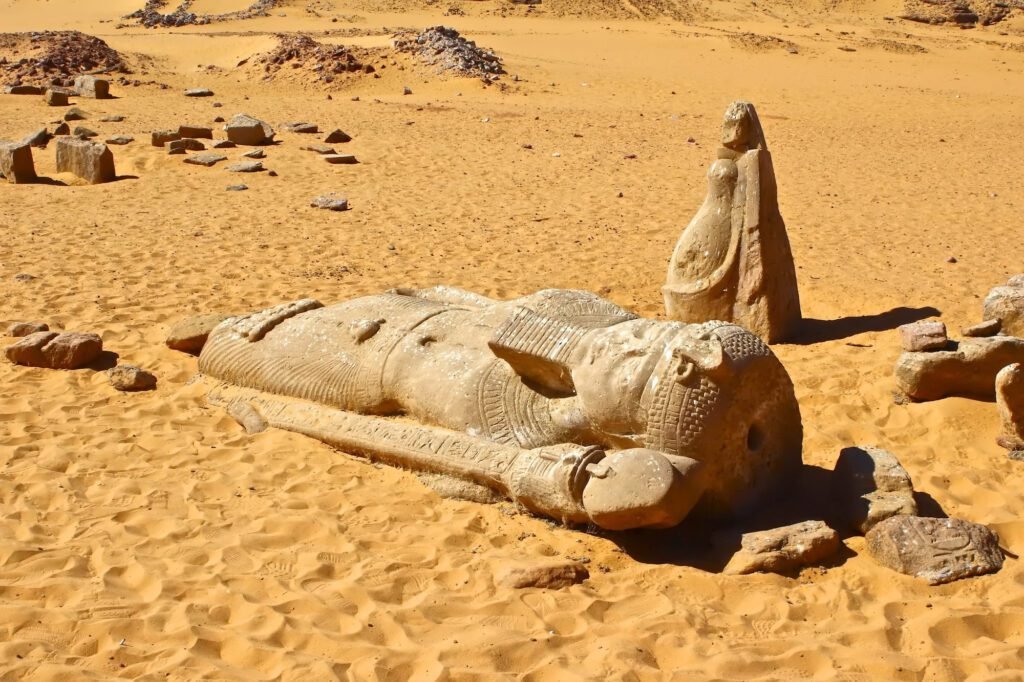 Geography and Nature as Silent Guardians of the Dead