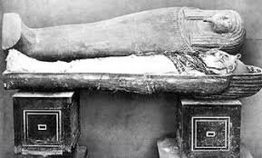 The Discovery of the Deir el-Bahari Royal Cache