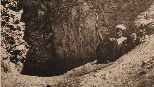 The Discovery of the Deir el-Bahari Royal Cache