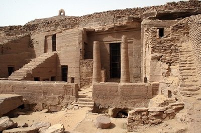 The Workers’ Tombs of Luxor