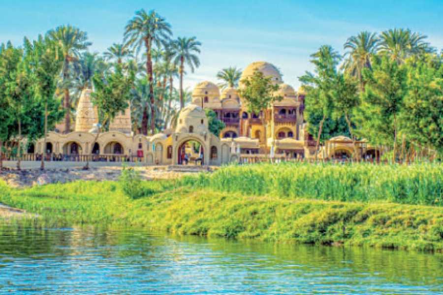 Banana Island Luxor