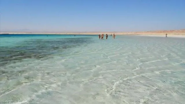 Sharm El Luli Beach - Egypt tour Magic