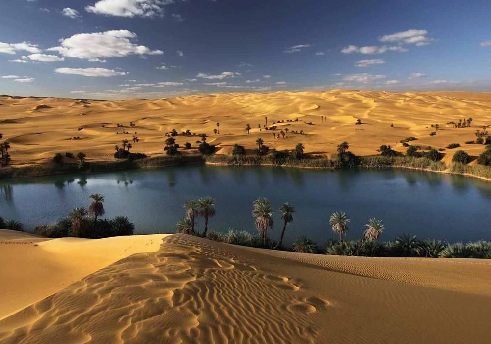 Visiting Desert Oases - Egypt tour magic