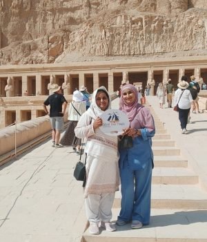 Hatshepshut temple with egypt tour magic