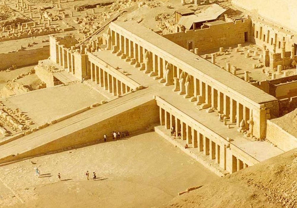 Temple of Hatshepsut - Egypt tour magic