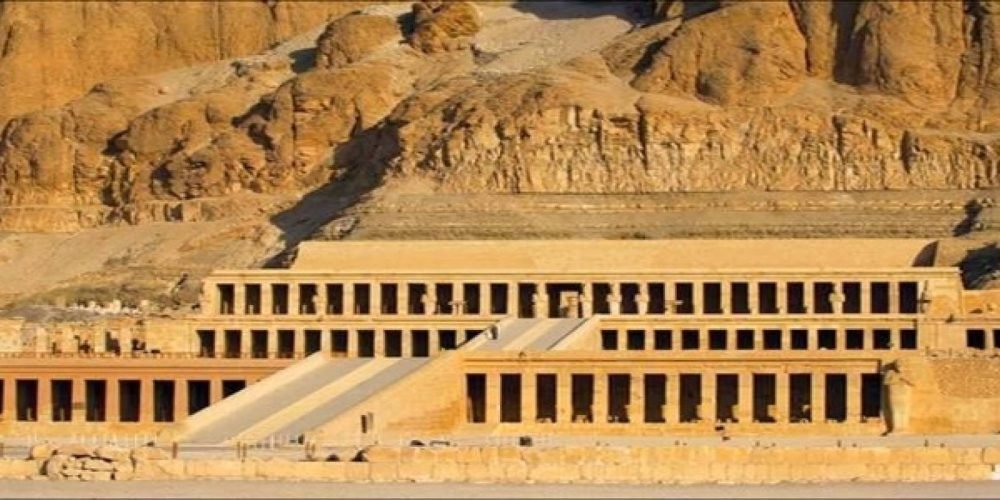 Hatshepsut Temple in Luxor with Egypt Tour Magic.