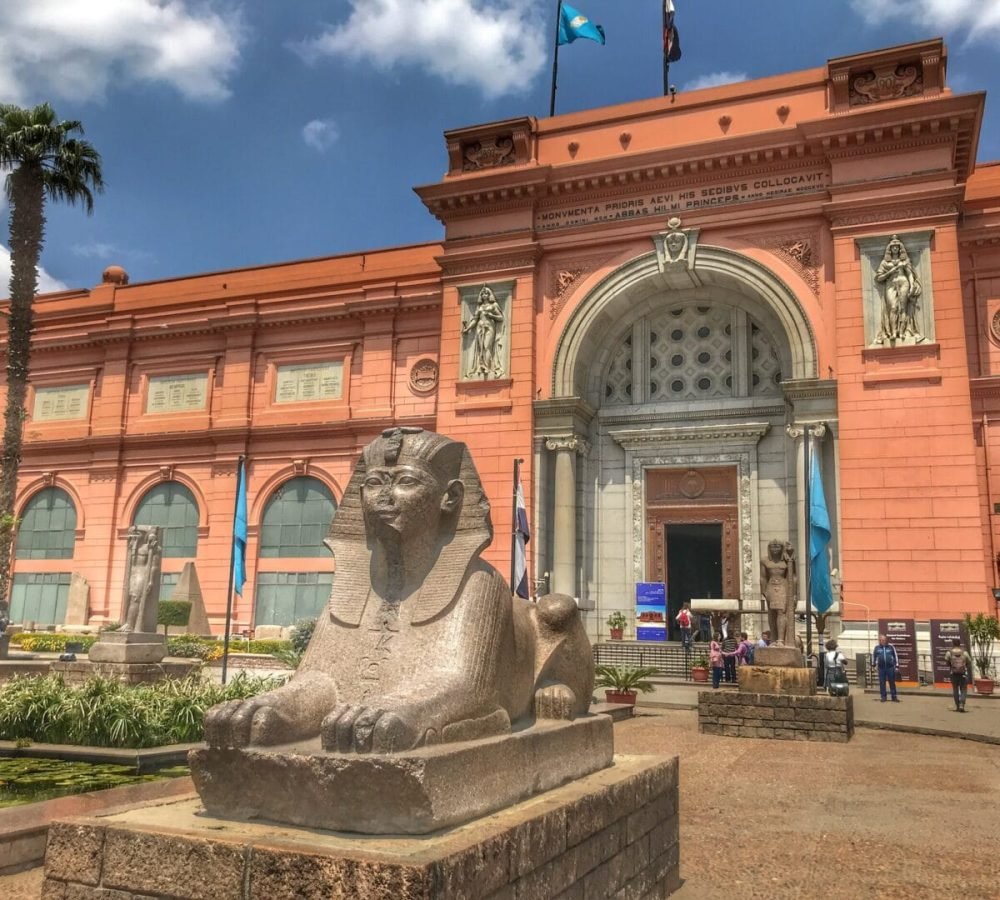 the Egyptian museum with Egypt tour Magic