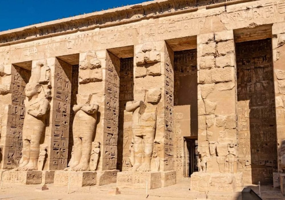 Madinat Habu with Egypt tour Magic